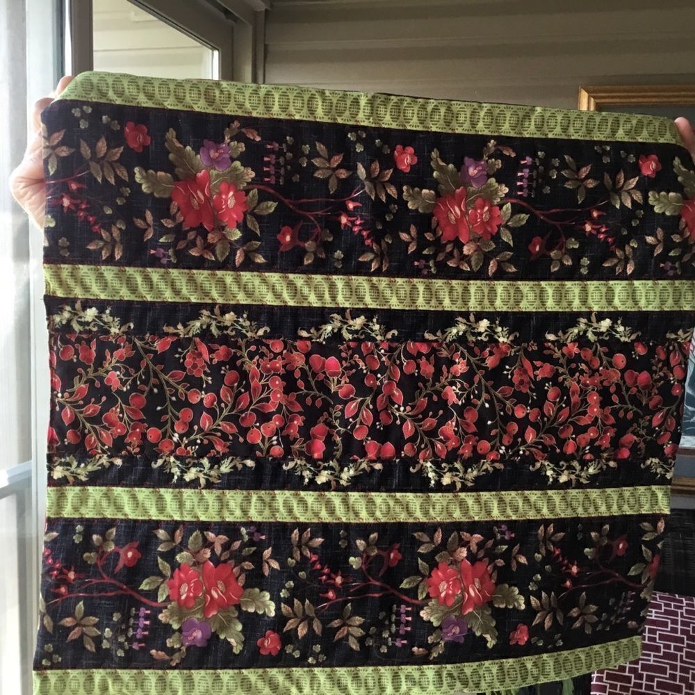 NWT. Red, Black and Green Floral Runner Hand Crafted and Quilted